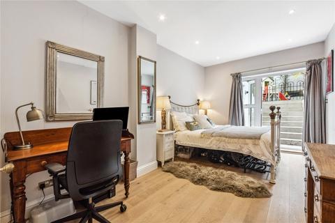 3 bedroom maisonette for sale - Rostrevor Road, Fulham, London, SW6