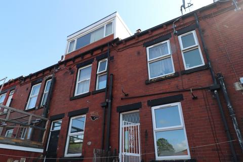 1 bedroom flat to rent, Harlech Road, Leeds, West Yorkshire, LS11