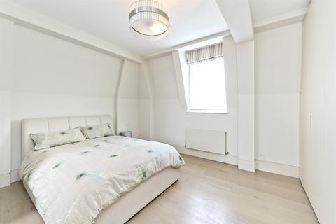 3 bedroom house to rent, St Mary Abbots Court, London, W14