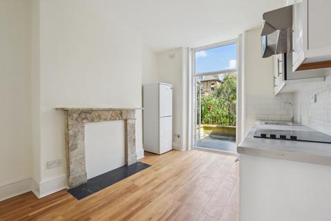 1 bedroom flat to rent, Regina Road, Finsbury Park, N4