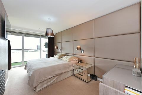 3 bedroom duplex for sale - Swiftstone Tower, 2 Peartree Way, Greenwich, London, SE10