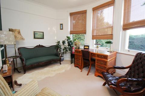 2 bedroom apartment to rent, Kingsbridge Road, Lower Parkstone, Poole