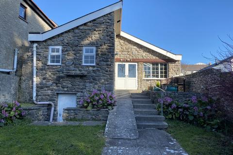 1 bedroom property for sale, The Parade, Pembroke SA71