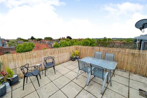 3 bedroom flat for sale, Alexander Court, Dee Lane, Chester, Cheshire, CH3