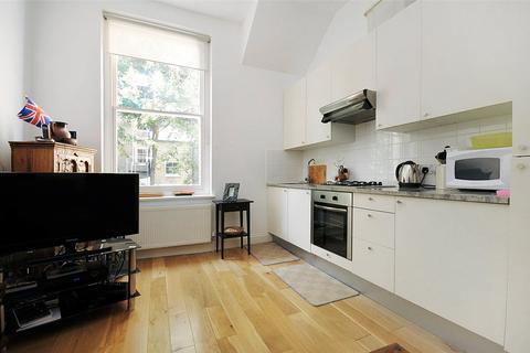 2 bedroom apartment to rent, Coverdale Road, London, W12