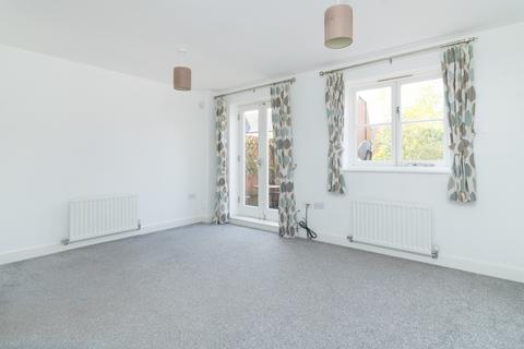 2 bedroom terraced house to rent, Fordwich Road, Sturry, Canterbury