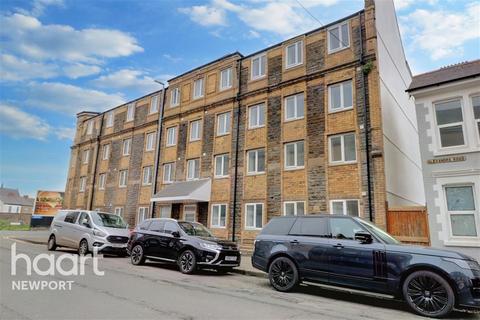 1 bedroom flat to rent, Alexandra Court, Newport