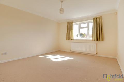 46 North Way, Seaford, BN25 3HP