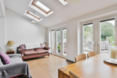 30 Riverview Avenue, North Ferriby, HU14 3DT