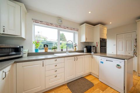 7 Kilncroft, Hemel Hempstead, HP3 8HH