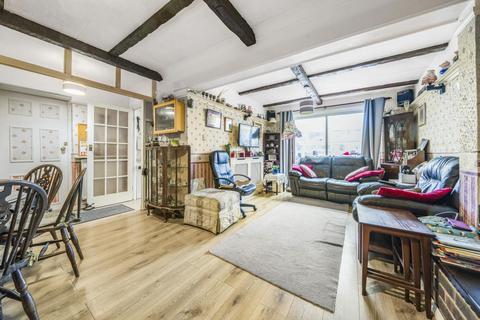 53 Queensway, West Wickham, BR4 9EP