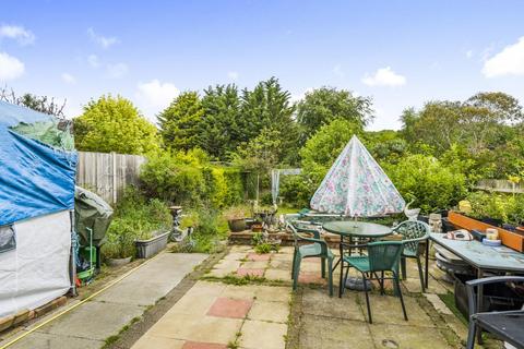 53 Queensway, West Wickham, BR4 9EP