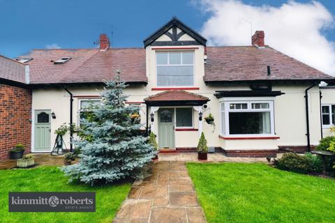 4 bedroom detached house for sale, Springfield Crescent, Seaham, Durham, SR7