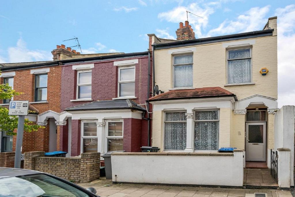 Tennyson Road, Queen's Park 3 bed semidetached house for sale £1,000,000