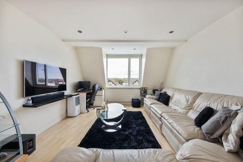 2 bedroom apartment for sale - Valley Lodge, Loughton, Essex