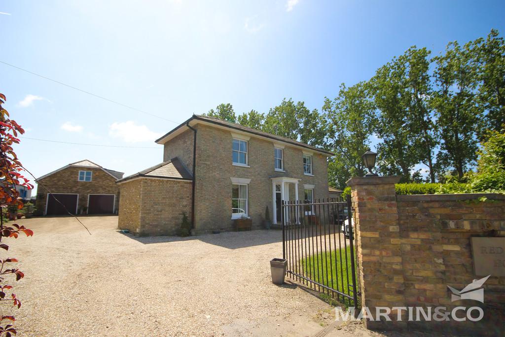 Latchingdon, Essex 4 bed detached house for sale £800,000