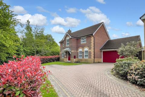 85 Earles Meadow, Horsham, RH12 4HR