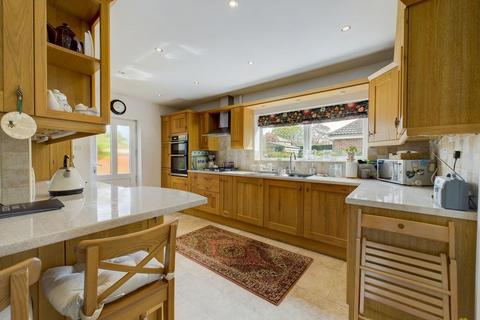 29 Chestnut Grove, Etwall, Derby, DE65 6NG