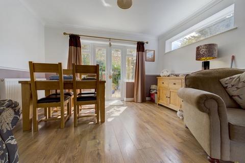 29 Chestnut Grove, Etwall, Derby, DE65 6NG