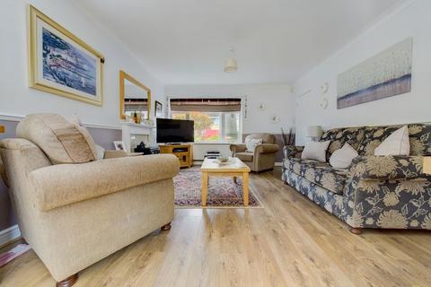 29 Chestnut Grove, Etwall, Derby, DE65 6NG