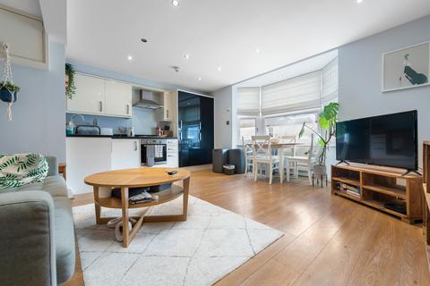 Flat 4, 128 Cathedral Road, Cardiff, CF11 9LQ