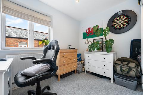 Flat 4, 128 Cathedral Road, Cardiff, CF11 9LQ