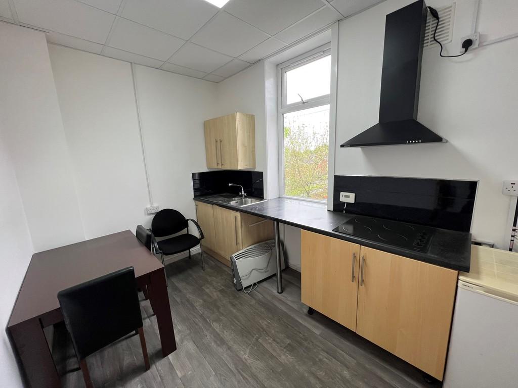 Johnston Street, Blackburn 1 bed flat to rent £495 pcm (£114 pw)