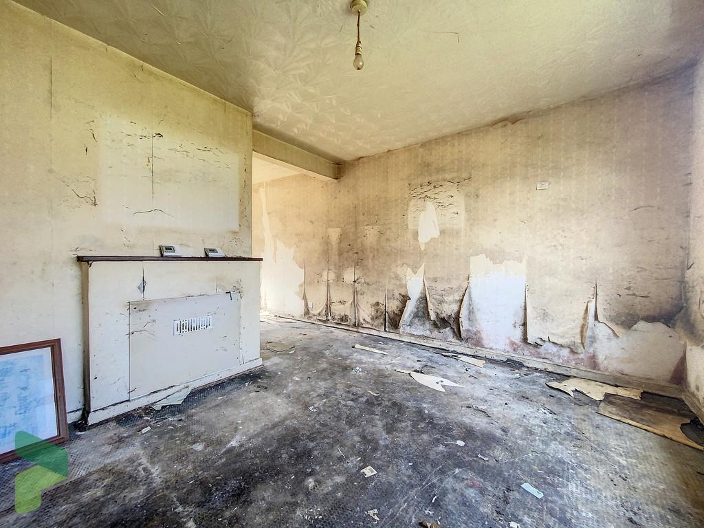 Holden Fold, Darwen 2 bed mews £50,000