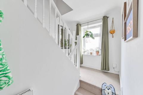 Flat 3, 82 Lansdowne Road, London, E17 8QU