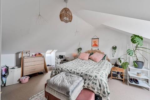 Flat 3, 82 Lansdowne Road, London, E17 8QU