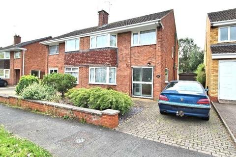 3 bedroom semi-detached house to rent, Sidmouth Avenue, Stafford, Staffordshire, ST17