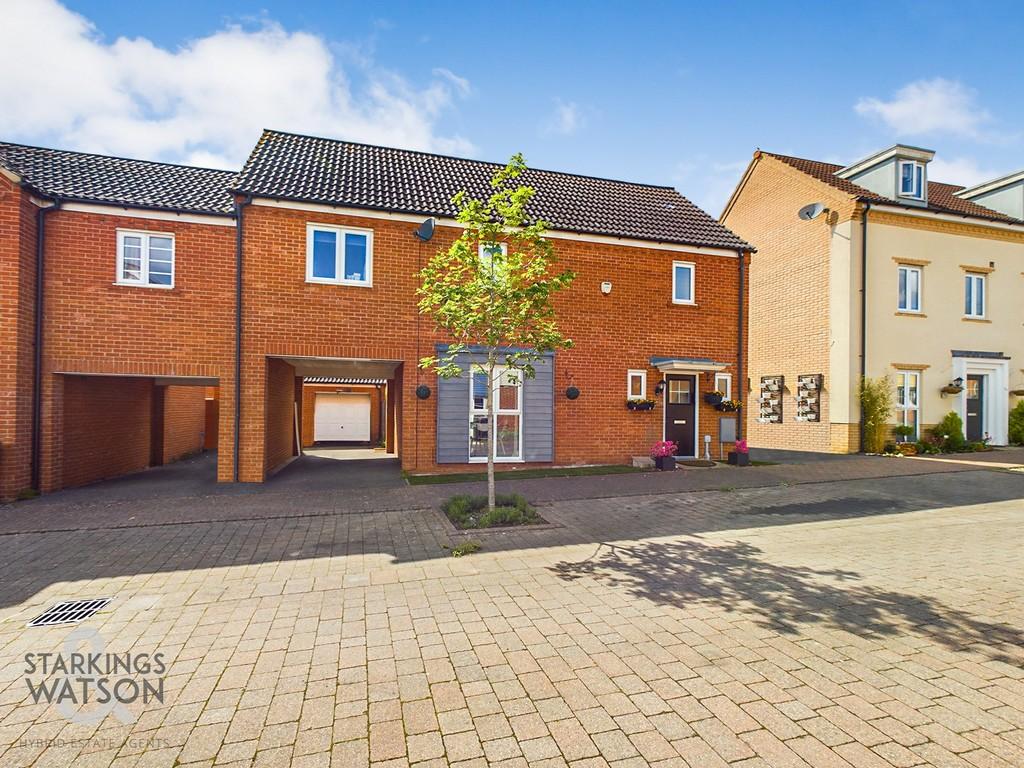 Solario Road, Queens Hill, Costessey 3 bed link detached house £275,000