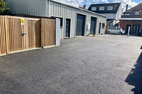 Property to rent, Meister Yard