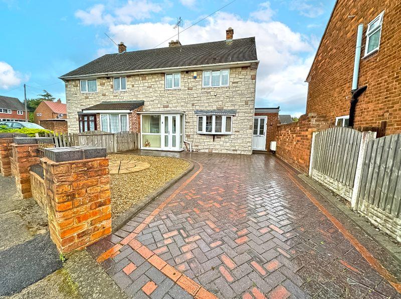 Selby Way, Mossley Estate, Bloxwich 3 bed semidetached house £190,000