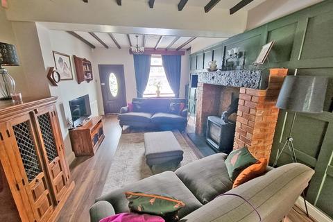 36 Lichfield Road, Bloxwich, Walsall, WS3 3LY
