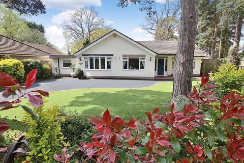 3 bedroom detached bungalow for sale - 26 Kirkby Lane, Woodhall Spa