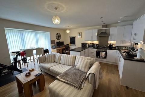 2 bedroom apartment for sale, Bangor, Gwynedd