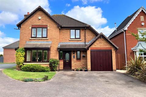 11 Crowberry Close, Clayhanger, Walsall, WS8 7RH