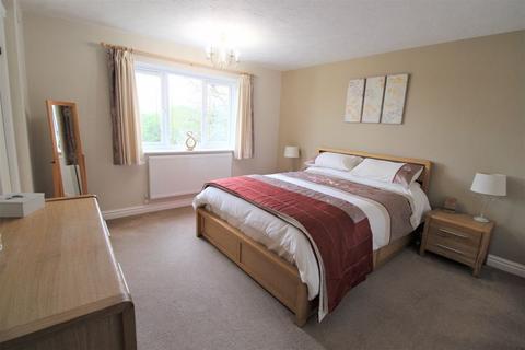 11 Crowberry Close, Clayhanger, Walsall, WS8 7RH