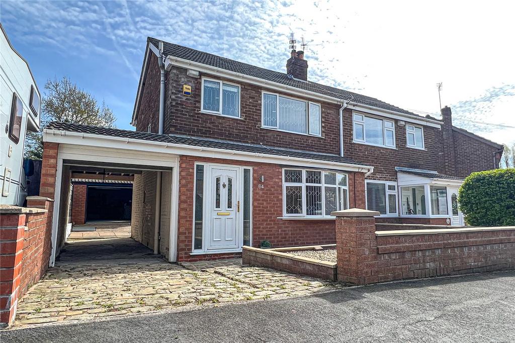 Somerset Road, Failsworth, Manchester, Greater Manchester, M35 3 bed semidetached house for