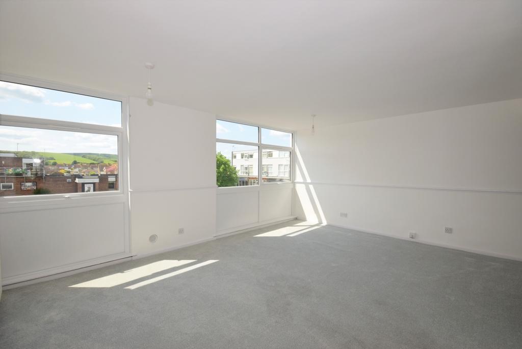 freshwater-square-eastbourne-bn22-3-bed-maisonette-to-rent-1-150