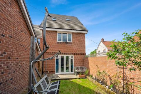 21 Box Tree Lane, Didcot, OX11 6HS