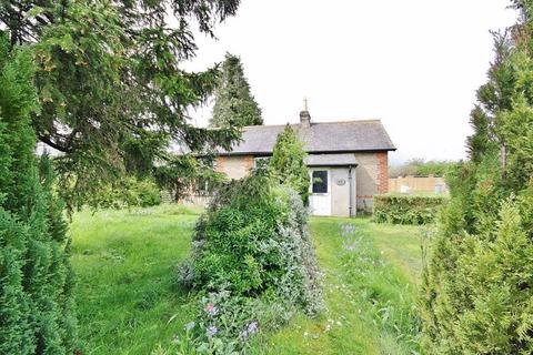 48 Black Bourton Road, Carterton, OX18 3HE