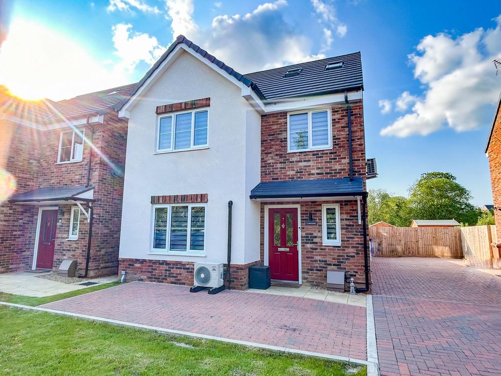 Woodville Drive, March, PE15 4 bed detached house for sale £320,000