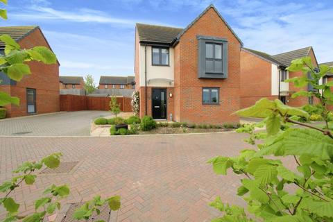 10 Glover Drive, Peterborough, PE4 7DB