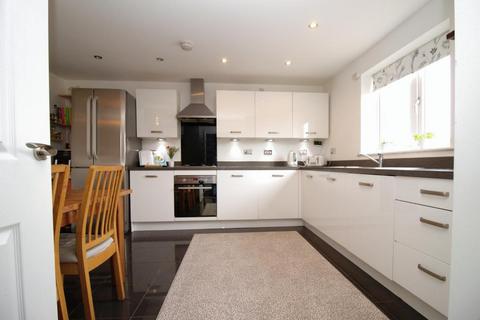 10 Glover Drive, Peterborough, PE4 7DB