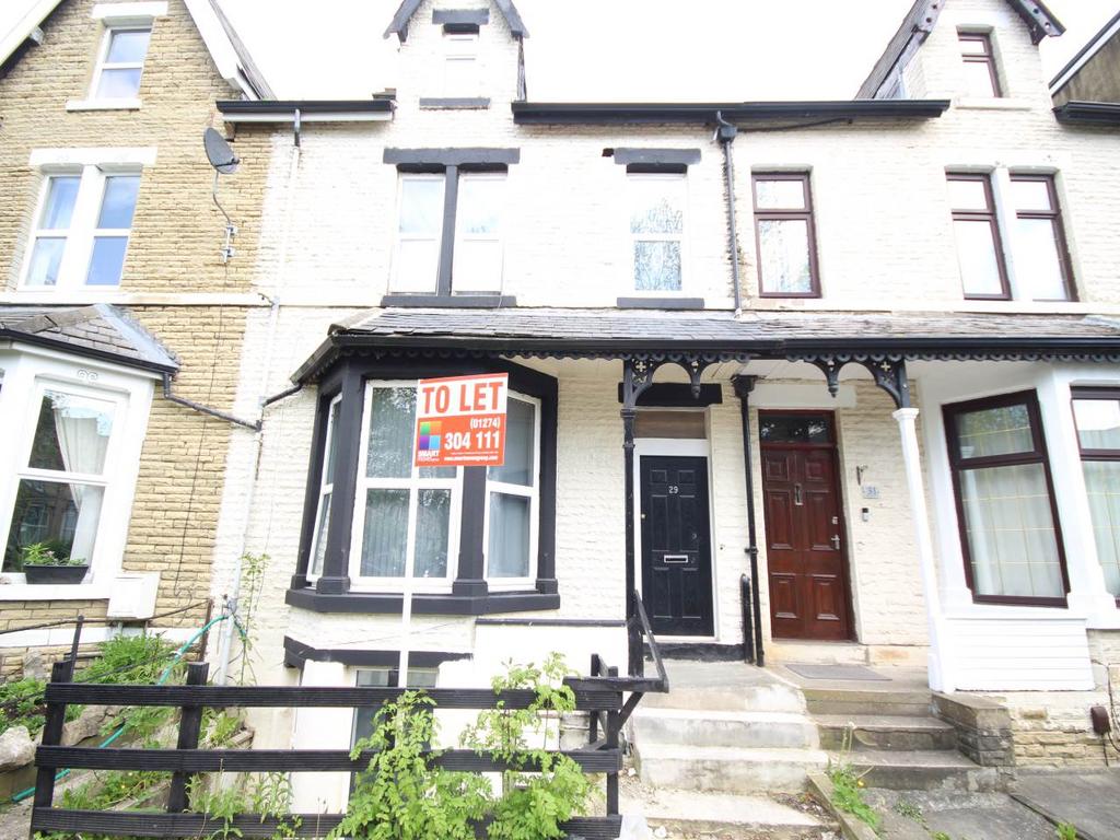 29 Pemberton Drive, Bradford, 1 bed in a house share £425 pcm (£98 pw)