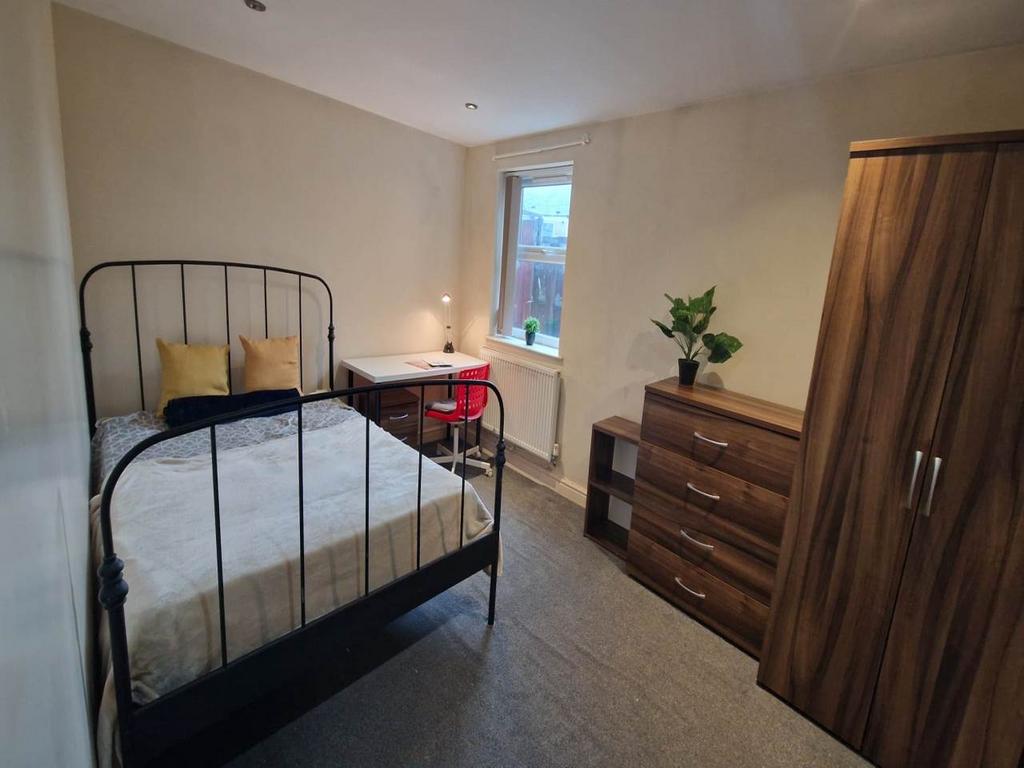 Bed 1 (6)