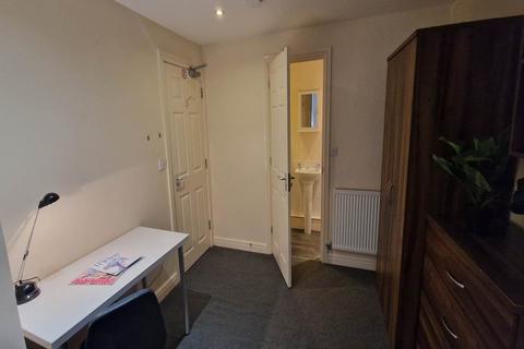 1 bedroom in a house share to rent, Milton Street, Derby,