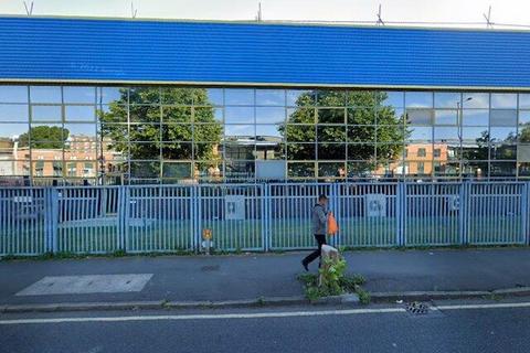 Industrial unit to rent - 15,504SQFT Industrial Site Available In Bermondsey, Unit 5, Sovereign House, London, SE1 5SR